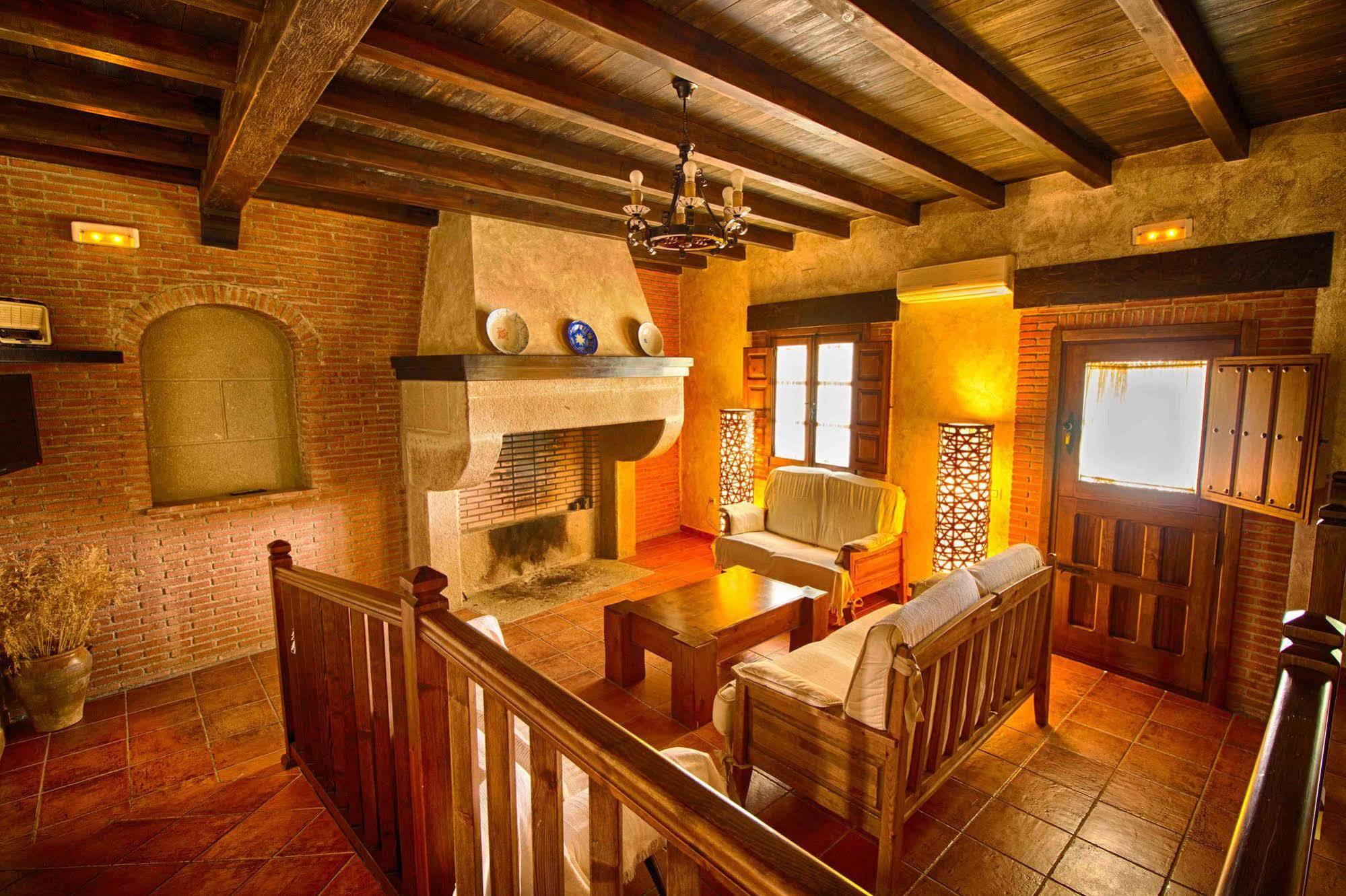 Casa Rural Tia Tomasa Malpartida De Plasencia Esterno foto